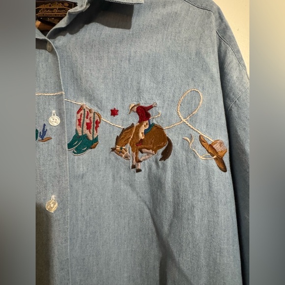 Eddie Bauer vintage embroidered western Denim Button-Up Shirt Large 100% Cotton - Picture 3 of 8